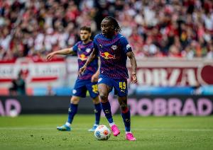 罗马诺：巴黎若想今夏就签迪奥曼德得花超1亿欧 穆阿尼转会仍在谈